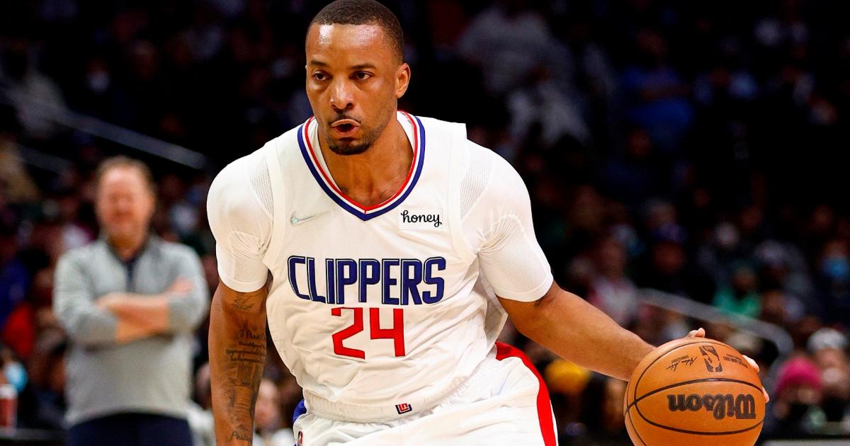 Clippers guard out indefinitely with fractured bone in left foot