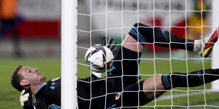 Blow for Wales as Ward undergoes meniscus surgery