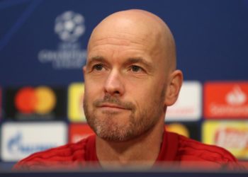 Van Gaal warns Ten Hag against joining Man United