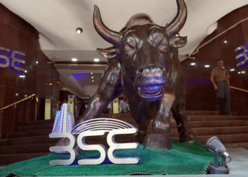 EXCLUSIVE India mothballs plan to let local firms list overseas -sources