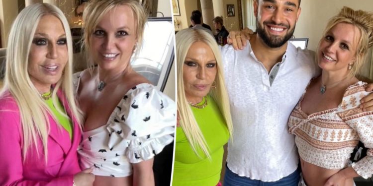 Britney Spears reunites with Donatella Versace