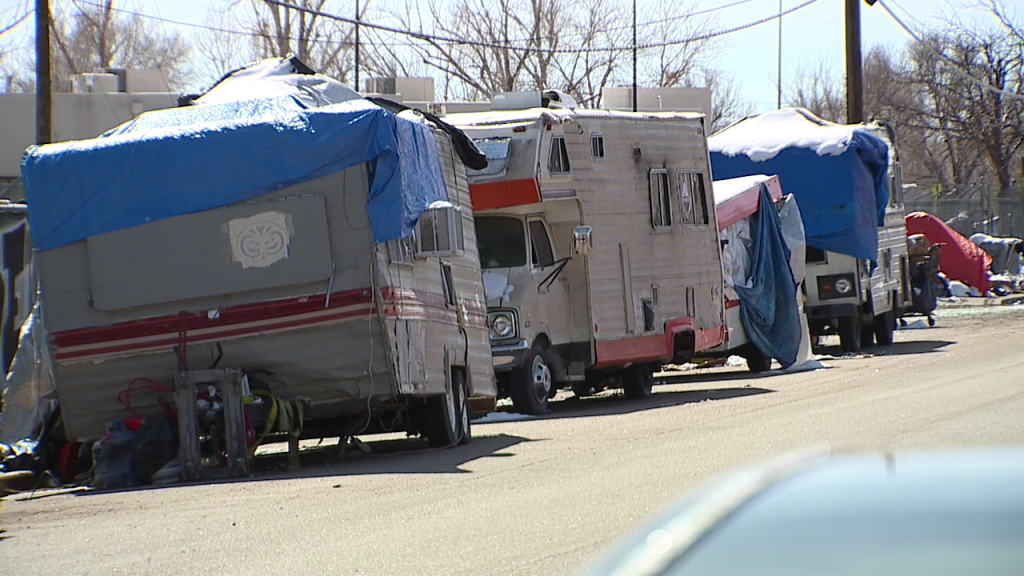 Business owners say RV, trash situation in south Denver has worsened – Avisionews