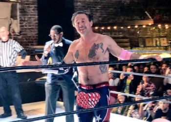 Former WCW World Heavyweight Champion David Arquette.