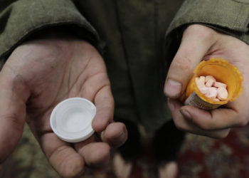 Doctors push to keep looser rules for telemedicine for opioid addiction