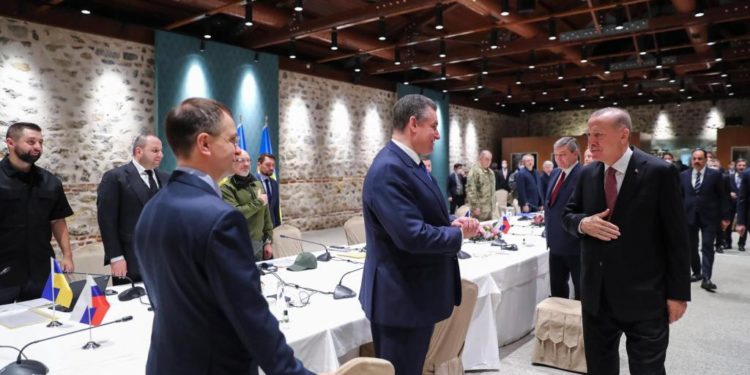 Dutch say expelling 17 Russian intel officers – The Denver Post
