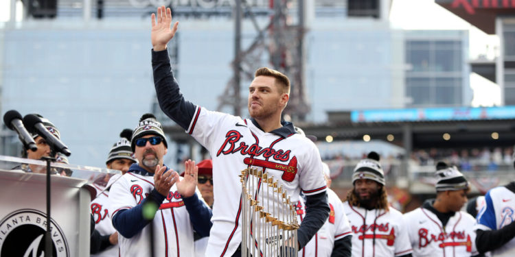 Freddie Freeman Signs with Dodgers for $162 Million