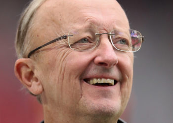 John Clayton, Veteran N.F.L. Reporter Who Worked at ESPN, Dies at 67