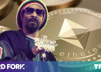 Snoop’s NFTs showcase benefits for musicians — and risks for fans