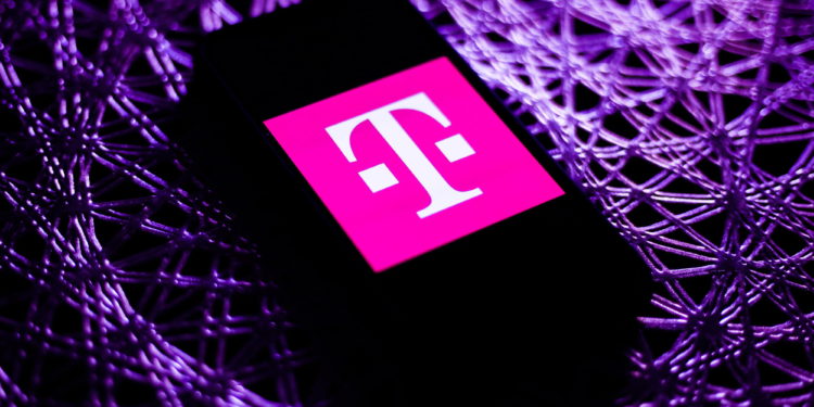 T-Mobile delays shutdown of Sprint 3G CDMA network