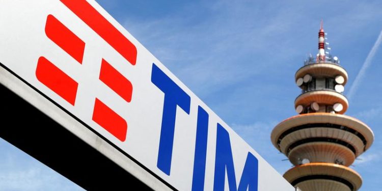 Telecom Italia starts dialogue with KKR over bid terms