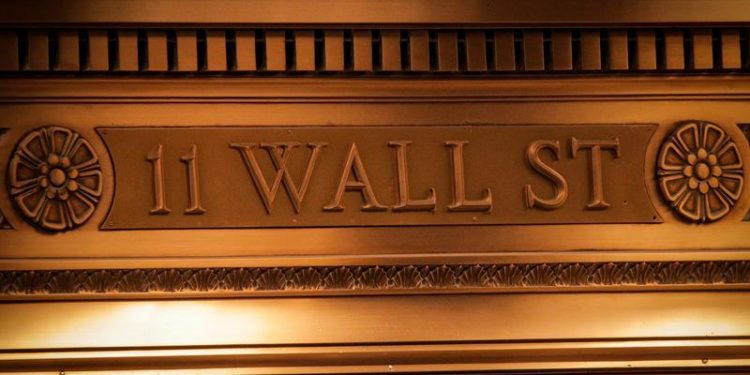 After sizzling rebound, investors weigh whether stocks have more bounce