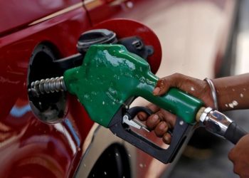Oil jumps 5% as Caspian pipeline disruption adds to supply fears