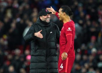 Klopp provides Salah and Van Dijk injury updates