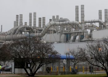 Ford to halt production next week at Flat Rock plant on chips shortage