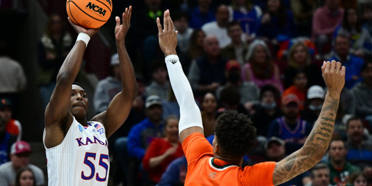 Are Super Seniors the Secret to N.C.A.A. Tournament Success?