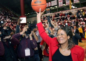 C. Vivian Stringer, Celebrated Basketball Coach, Is Retiring