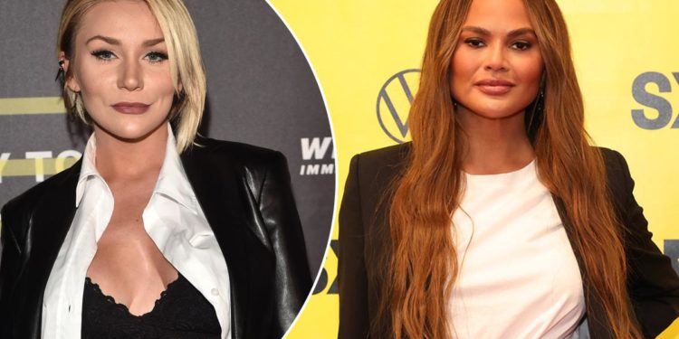 Courtney Stodden still blocked by Chrissy Teigen, wants apology