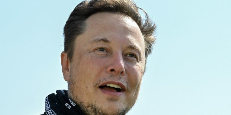Elon Musk Decides Against Joining Twitter's Board, CEO Says
