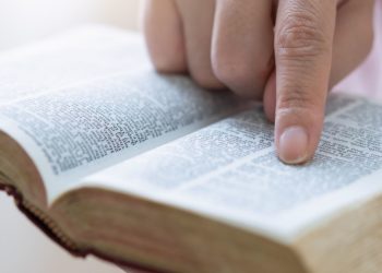 Florida Atheist Uses State's New Book-Banning Law To Object To The Bible