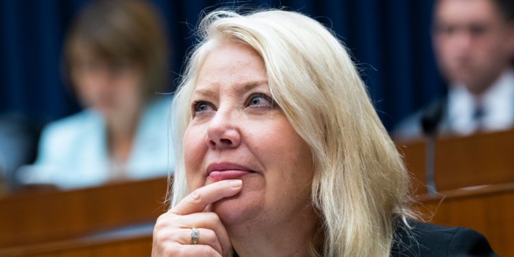GOP Lawmaker's Basic Numbers Gaffe Reignites Mockery Of Math Book Bans