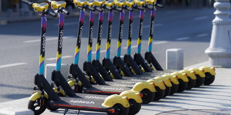 L.A.'s injury rate from e-scooters may exceed national rate for motorcycles