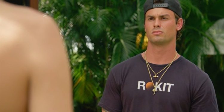 Meddling Man: Is Will Overstepping His Boundaries With Garrett On Siesta Key?