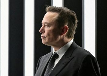 Musk proposes Twitter Blue subscription shake-up days after disclosing 9.2% Twitter stake