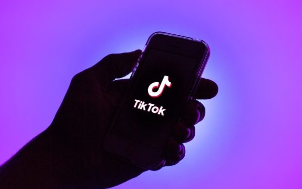 Russian state media is still posting to TikTok a month after the app blocked new content – TechCrunch