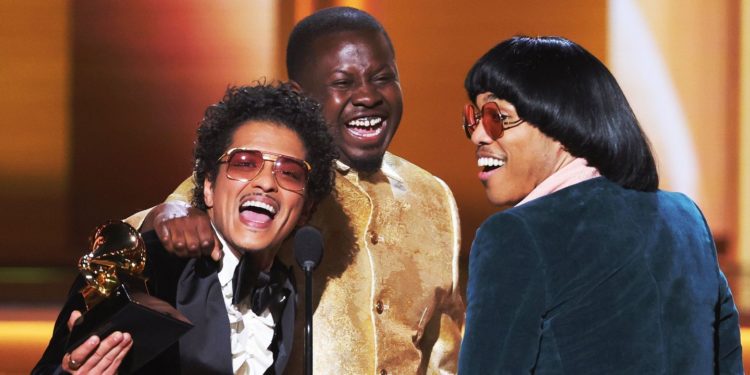 Silk Sonic Show Off Smooth Moves As They Accept Song Of The Year Grammy