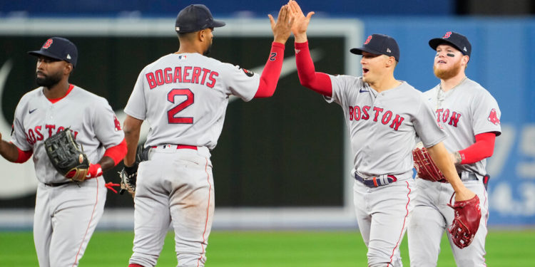 The Red Sox will return to the U.S. from Toronto by bus, not by plane, to avoid stranding anyone who tests positive.