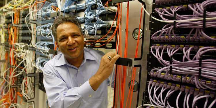 Umang Gupta, Who Paved Way for Indian Tech Executives, Dies at 73