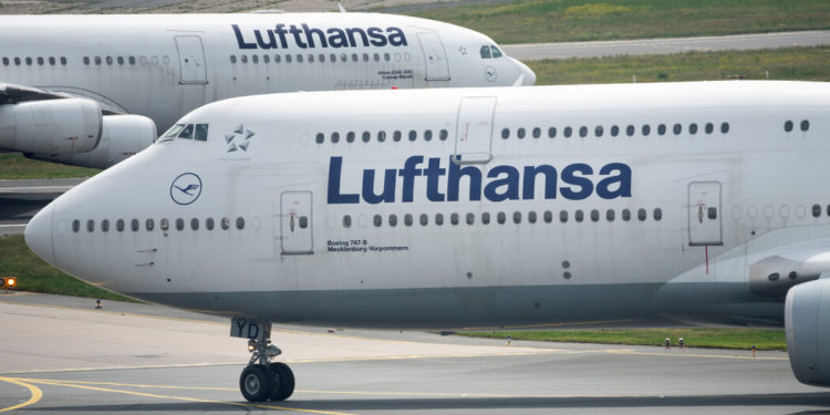 Lufthansa Apologizes After Jewish People Were Barred From Flight