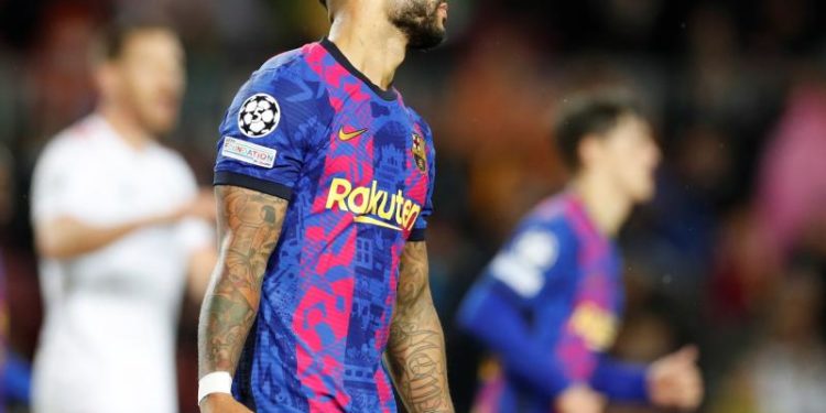 Arsenal pondering on Memphis Depay move