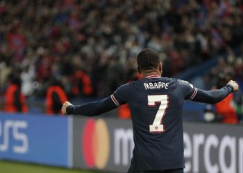 Kylian Mbappe gives an update over his PSG future