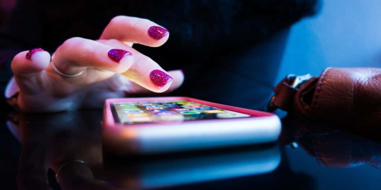 Advantages Of Playing Bingo In An App Instead Of A Website Or The Traditional Way