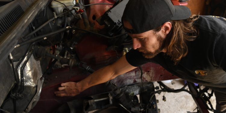 Baja 1000 EV dreams drive Colorado student engineers building racer in Aurora alley garage