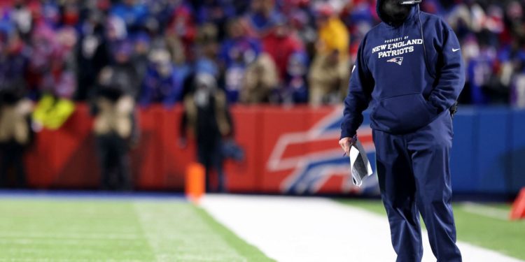AFC Wild Card Playoffs - New England Patriots v Buffalo Bills