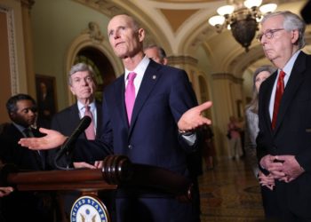 Extremism in politics; support for Roe is steadfast; Wells Fargo remains terrible