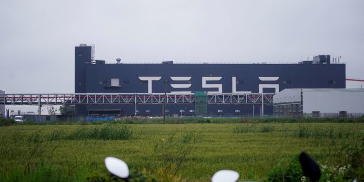 Tesla Shanghai plant restores weekly output to 70% of pre-lockdown level -sources