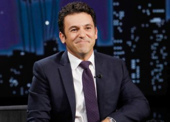 Fred Savage 'self-reflecting' after 'Wonder Years' firing