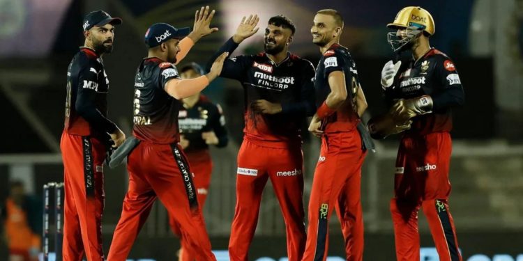Royal Challengers Bangalore in action in IPL 2022. (P.C.:iplt20.com)