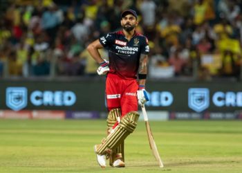 Virat Kohli in a pensive mood during the match against Chennai. Pic: IPLT20.COM