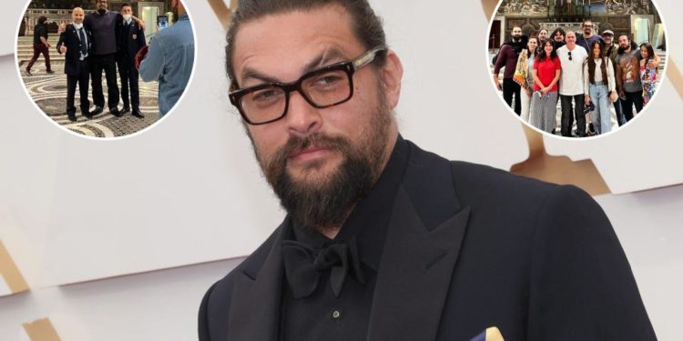 Jason Momoa apologizes for pictures inside Sistine Chapel