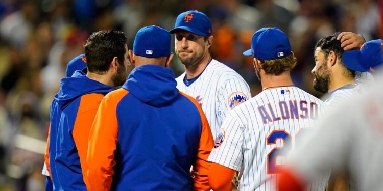 Max Scherzer Leaves Early With Discomfort in Mets Win