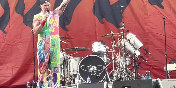 Red Hot Chili Peppers Honor Taylor Hawkins During Festival Set