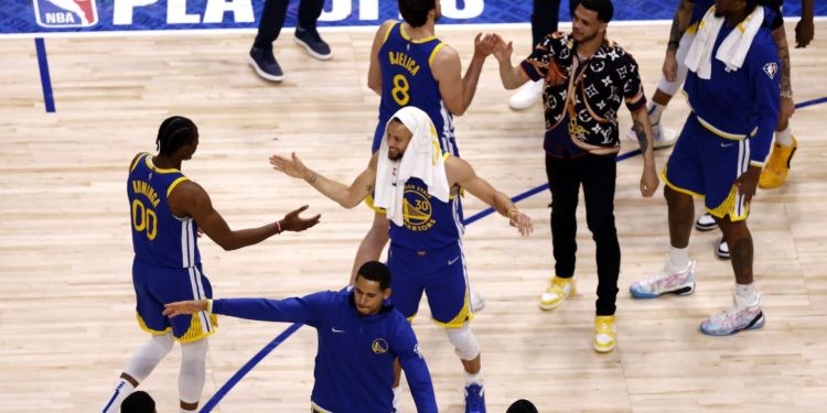 Golden State Warriors vs. Dallas Mavericks - Game 4