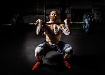 The hang clean is a full-body weightlifting exercise (Image via Binyamin Mellish/Pexels)