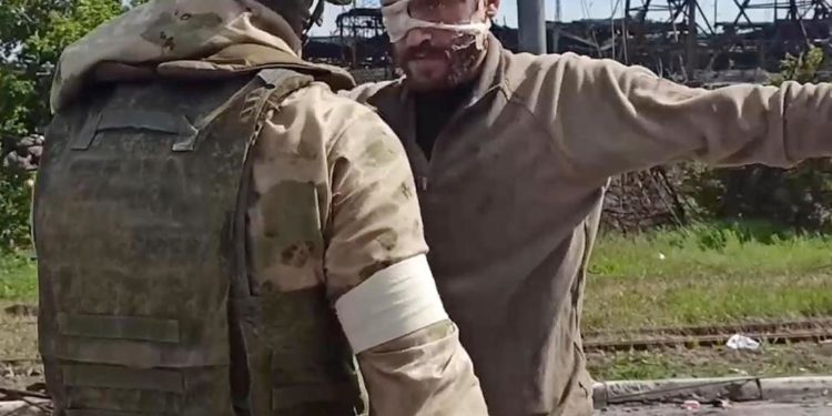 Ukrainian troops surrendering at Mariupol registered as POWs – The Denver Post