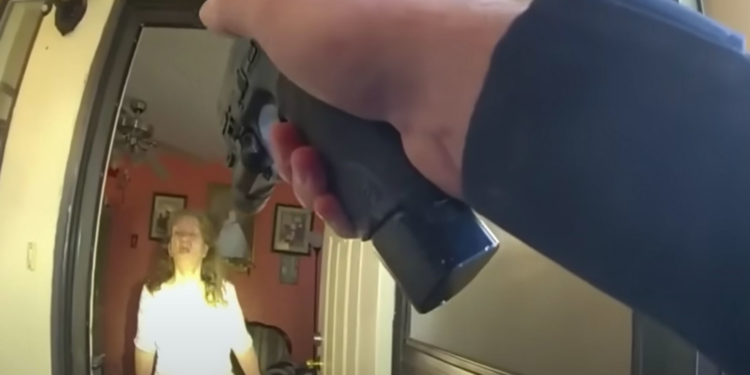 Video Shows Police Fatally Shoot Grandmother With Dementia In New Mexico Home