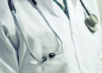 Worldwide shortage of health workers threatens effective health coverage